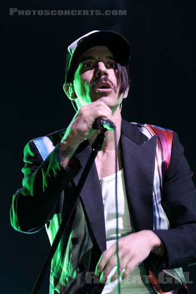 RED HOT CHILI PEPPERS - 2011-10-19 - PARIS - Bercy - 